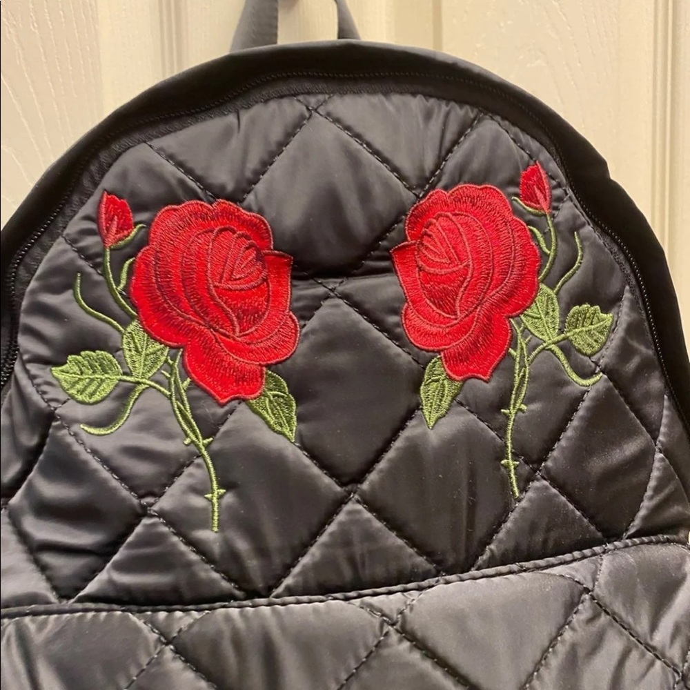 Rose backpack - Picture 3 of 4